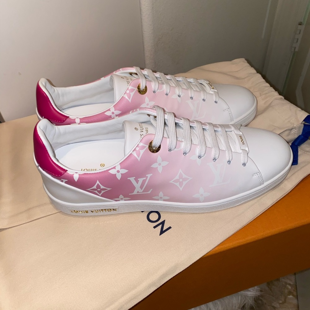 💕SOLD💕Louis Vuitton 2020 front row sneakers pink - Picture 4 of 8